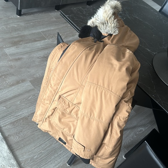 ARITZIA Jacket - Picture 3 of 5